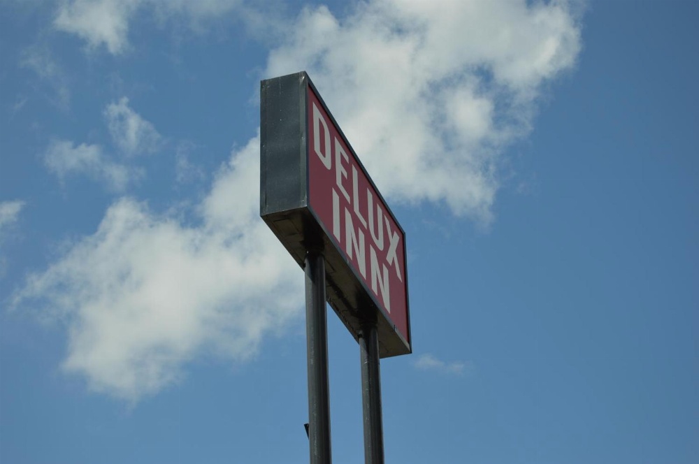 Delux Inn Tulsa Main image